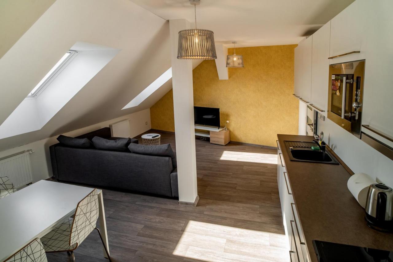 Apartmany Pisek ภายนอก รูปภาพ
