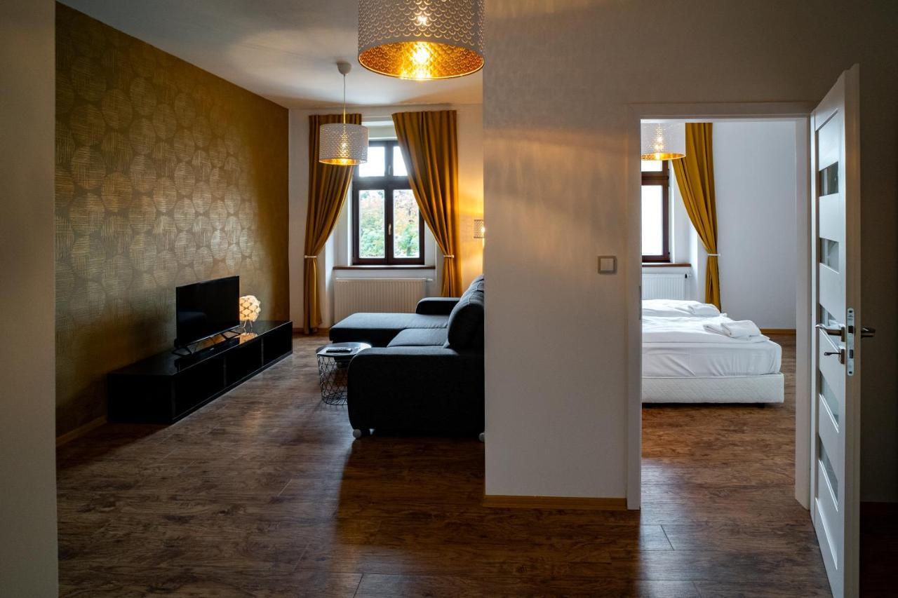 Apartmany Pisek ภายนอก รูปภาพ