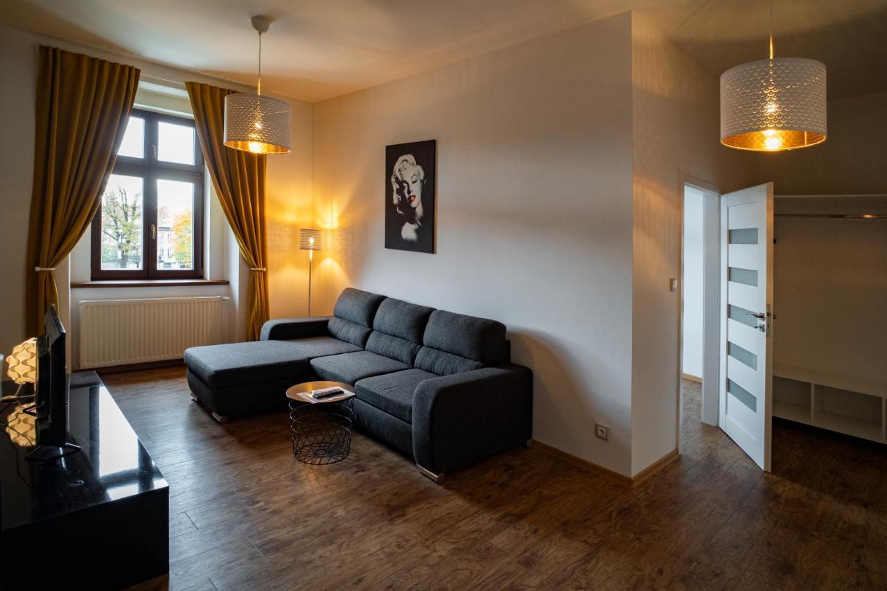 Apartmany Pisek ภายนอก รูปภาพ